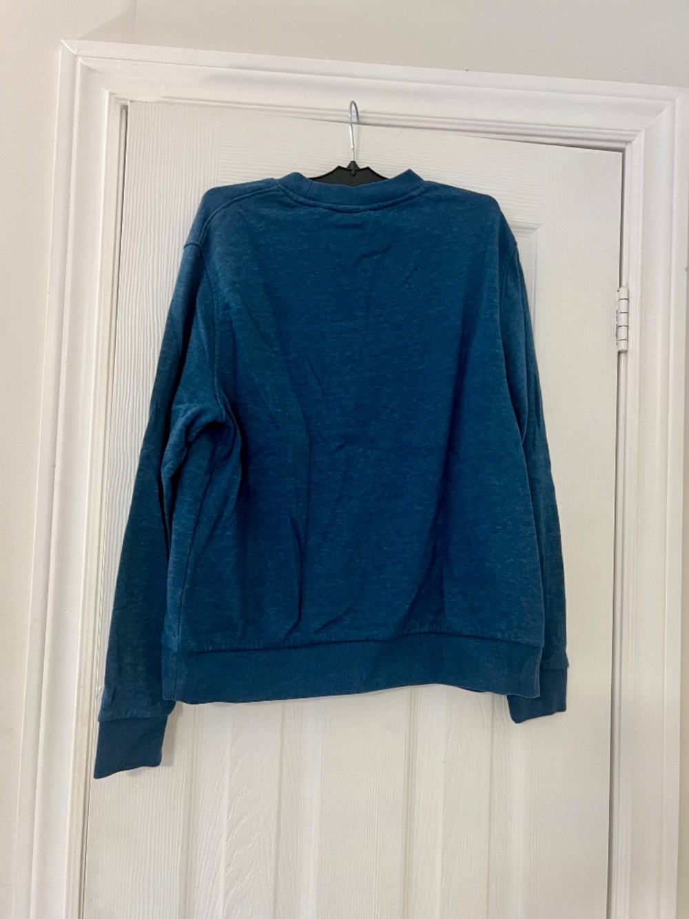 Mountain and Isles Sweater - Picture 4 of 4